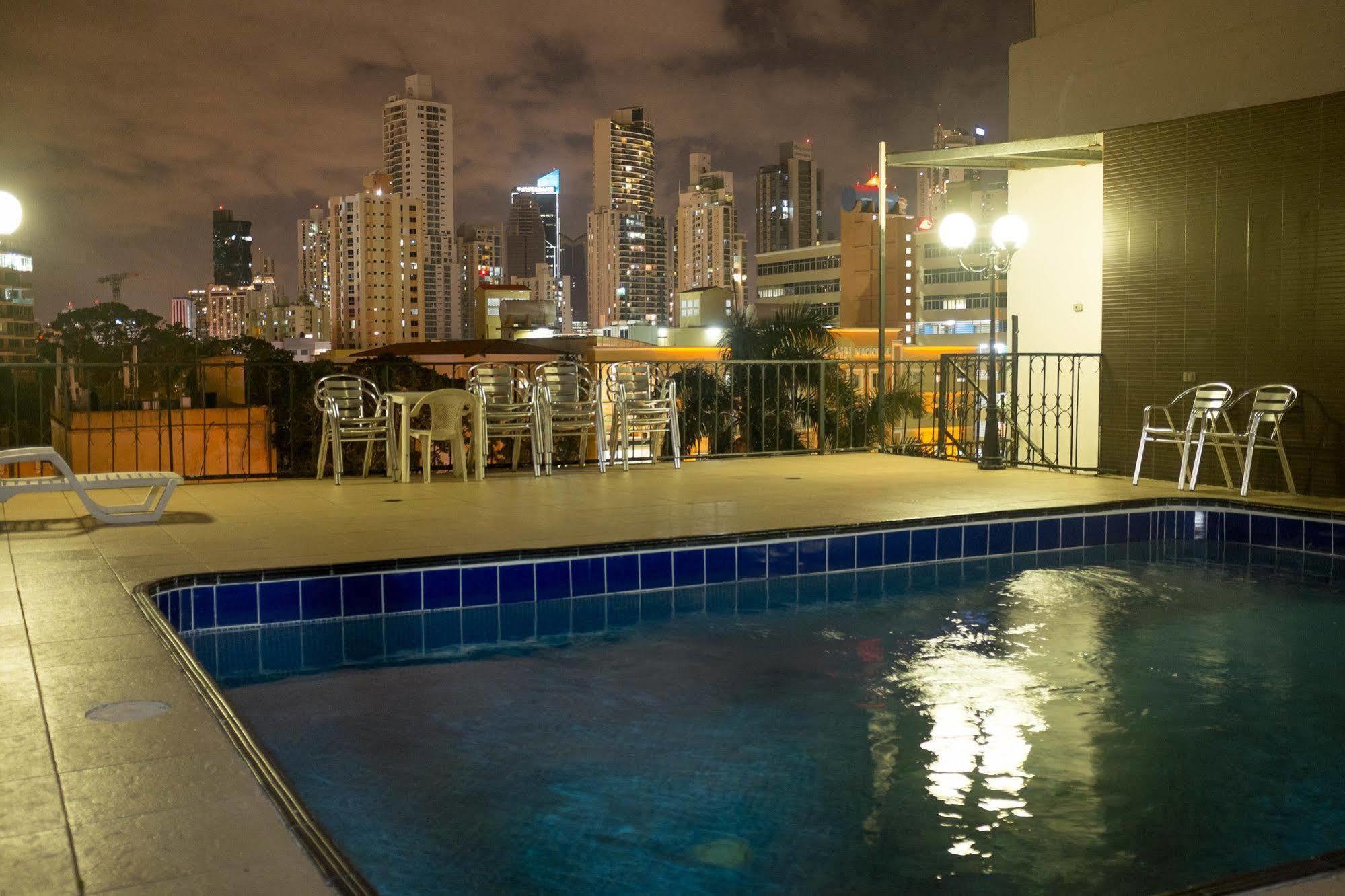 Hotel Latino Panama Stadt Exterior foto