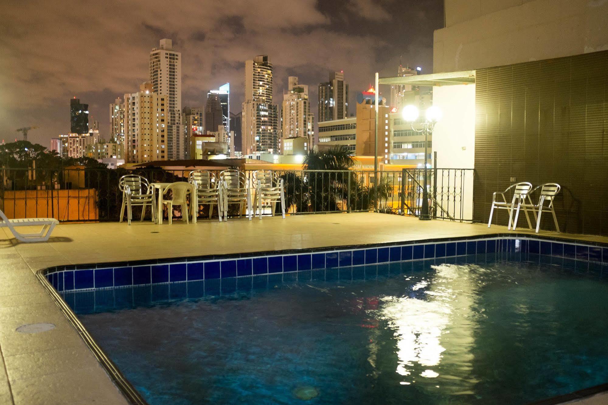 Hotel Latino Panama Stadt Exterior foto